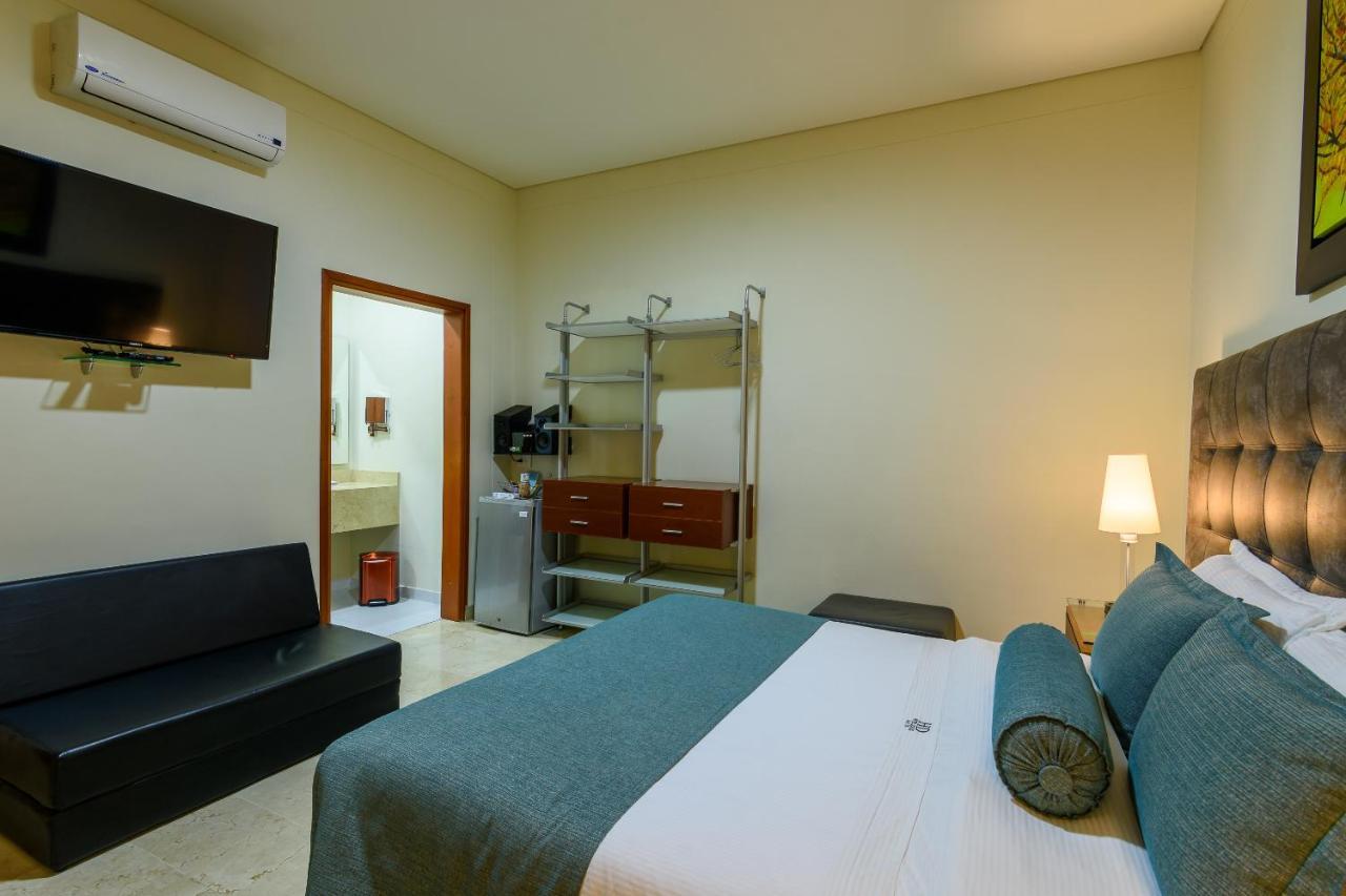 Hotel Dorado La 70 Μεντεγίν Εξωτερικό φωτογραφία