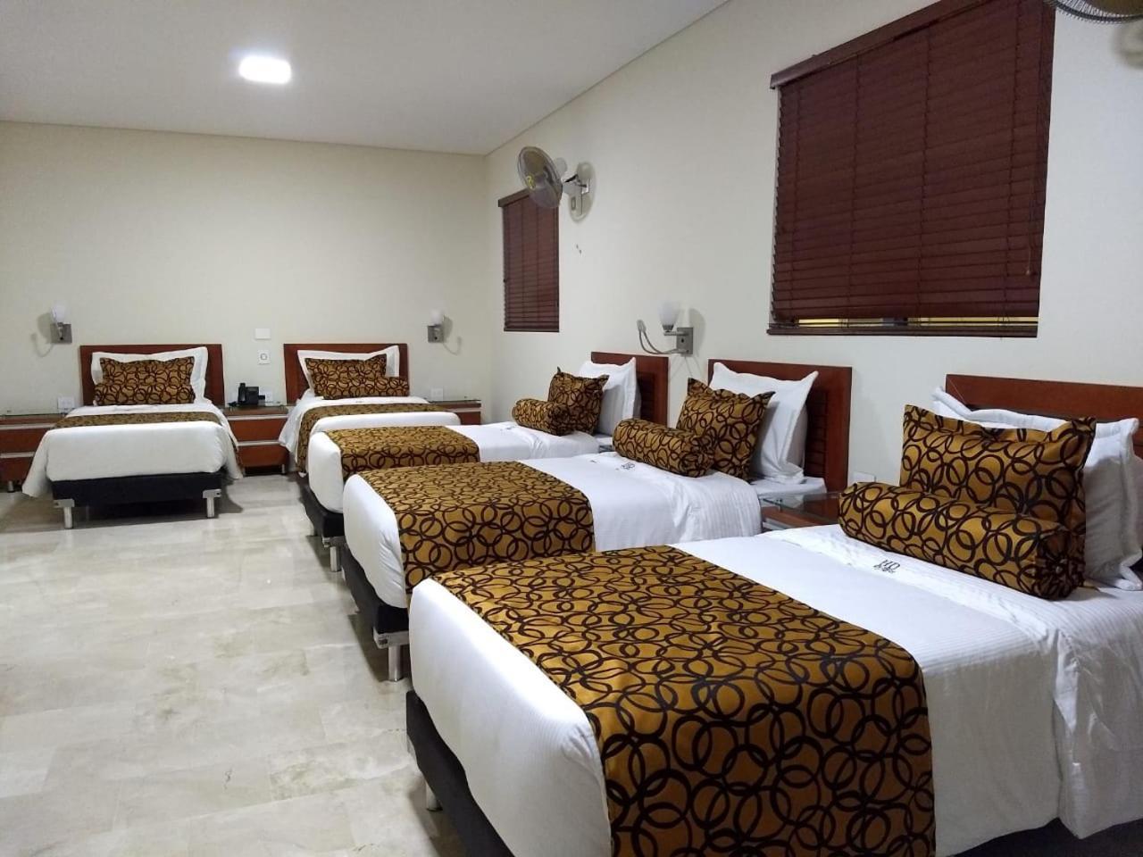 Hotel Dorado La 70 Μεντεγίν Εξωτερικό φωτογραφία